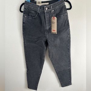Levis high waisted taper Jeans